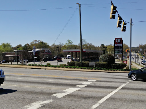 Gas Station «QuikTrip», reviews and photos, 489 W Main St, Spartanburg, SC 29301, USA