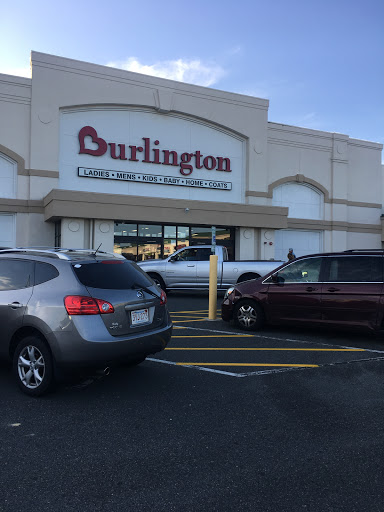 Shopping Mall «Northgate Shopping Center», reviews and photos, 300 Squire Rd, Revere, MA 02151, USA