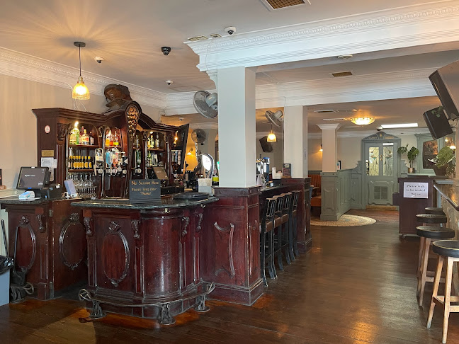 Reviews of Errigle Inn in Belfast - Pub