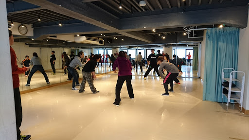 ダンススクール 新宿マイスタジオ