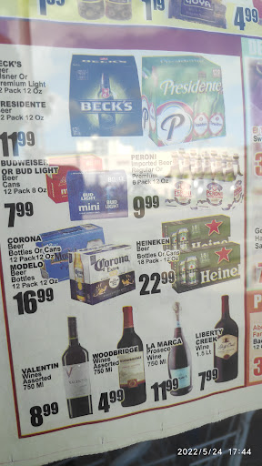 Grocery Store «Bay Supermarket», reviews and photos, 907 Normandy Dr, Miami Beach, FL 33141, USA