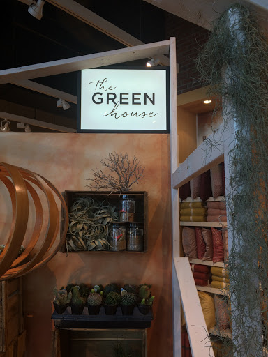 Furniture Store «west elm», reviews and photos, 401 Seabiscuit Trail #810, Hallandale Beach, FL 33009, USA