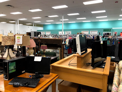 Thrift Store «Humane Society Thrift Store», reviews and photos, 4445 20th St, Vero Beach, FL 32966, USA