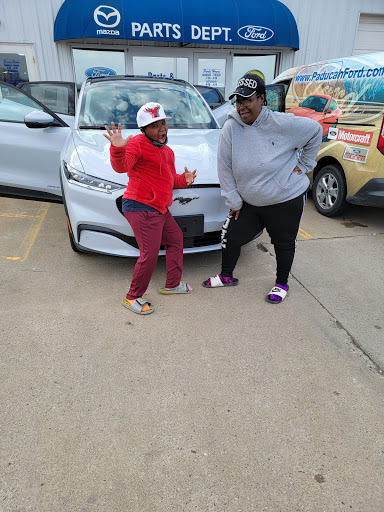 Car Dealer «Paducah Ford Lincoln», reviews and photos, 3476 Park Ave, Paducah, KY 42001, USA