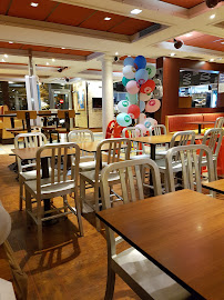 Atmosphère du Restauration rapide McDonald's à Le Relecq-Kerhuon - n°5