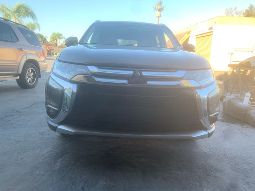 Auto Body Shop «Walnut Auto Body & Glass», reviews and photos, 3970 Valley Blvd E, Walnut, CA 91789, USA