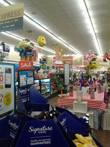 Grocery Store «Albertsons», reviews and photos, 2165 E Buckingham Dr, Richardson, TX 75081, USA