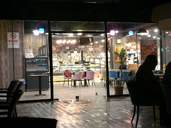 Batı Fırını Unlu Mamüller Cafe Bistro