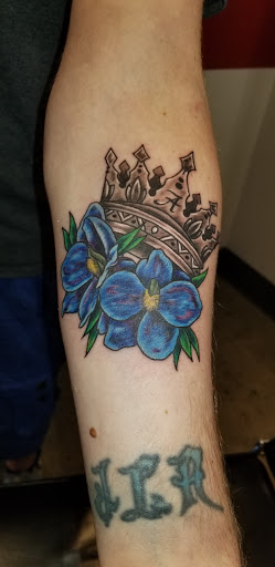 Explore chiefs tattoo ideas, creative tattoo ideas in Atlanta, available at Empyrean Tattoo Studio