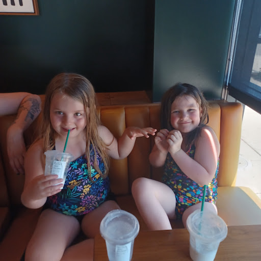 Coffee Shop «Starbucks», reviews and photos, 3004 Green Valley Rd, Cameron Park, CA 95682, USA