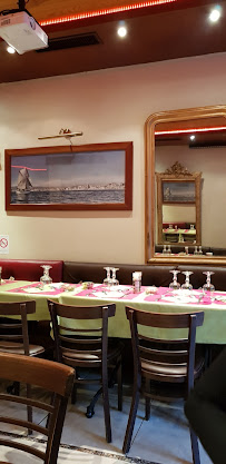 Atmosphère du Chez Ida Restaurant Karaoké - Place Jean Jaures (La Plaine) à Marseille - n°8