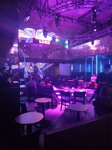 Logo da empresa - Love Cabaret