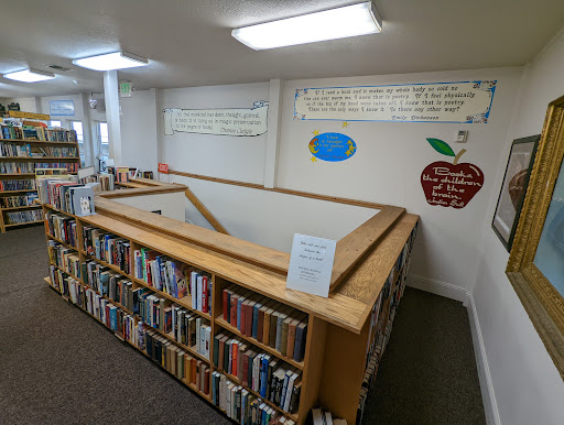 Used Book Store «Gold Beach Books», reviews and photos, 29707 Ellensburg Ave, Gold Beach, OR 97444, USA