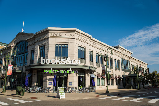 Book Store «Books&Co», reviews and photos, 4453 Walnut St, Beavercreek, OH 45440, USA