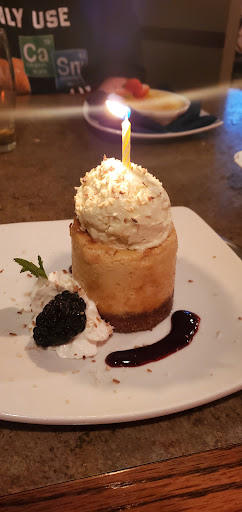 Seafood Restaurant «Pogreba Restaurant», reviews and photos, 1232 Avon St, La Crosse, WI 54603, USA