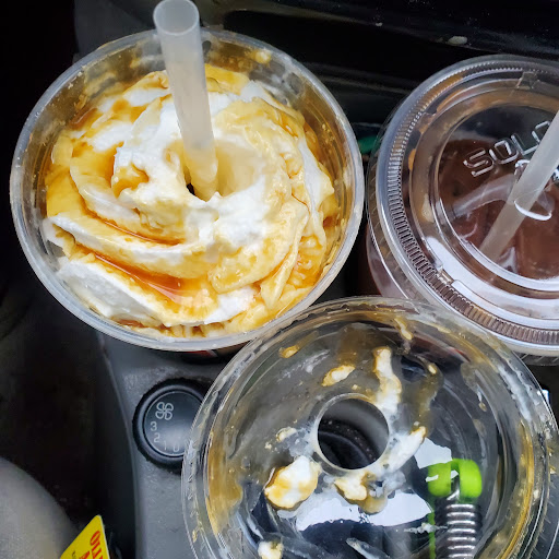 Coffee Shop «Biggby Coffee», reviews and photos, 22370 Middlebelt Rd, Farmington Hills, MI 48336, USA