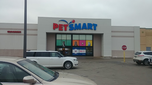 PetSmart, 9342 WI-16, Onalaska, WI 54650, USA, 