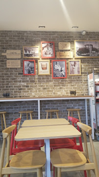 Atmosphère du Restaurant KFC Claye-Souilly - n°10