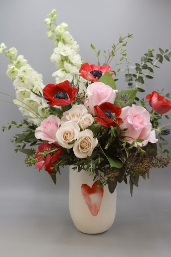 Florist «Lake Zurich Florist», reviews and photos, 34 E Main St, Lake Zurich, IL 60047, USA