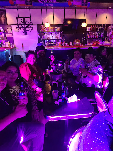 Night Club «El Tenampa Bar Nightclub», reviews and photos, 1707 W Broadway Rd, Phoenix, AZ 85041, USA