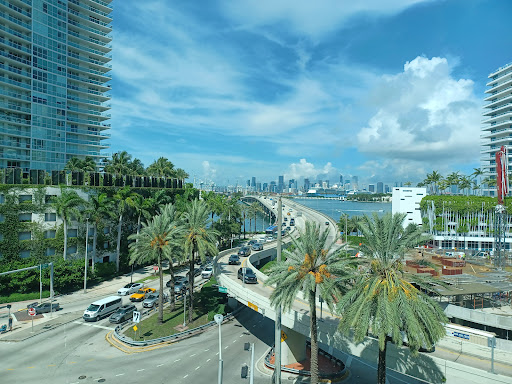 Shopping Mall «Fifth and Alton», reviews and photos, 1100 6th St, Miami Beach, FL 33139, USA