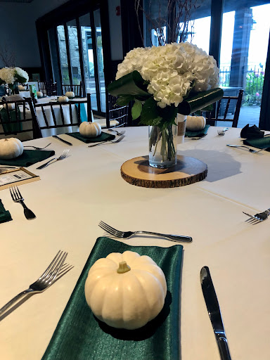 Florist «Royal Petals», reviews and photos, 188 E Wend St, Lemont, IL 60439, USA