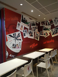 Atmosphère du Restaurant KFC Le Mans Saint-Saturnin - n°9