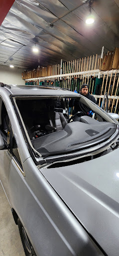 P&G Auto Glass image
