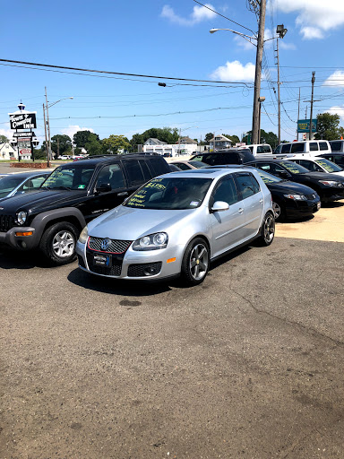 Used Car Dealer «Preferred Motor Cars Of New Jersey», reviews and photos, 819 NJ-35, Middletown, NJ 07748, USA