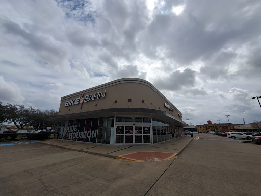 Bicycle Store «Bike Barn - Westchase», reviews and photos, 11105 Westheimer Rd, Houston, TX 77042, USA