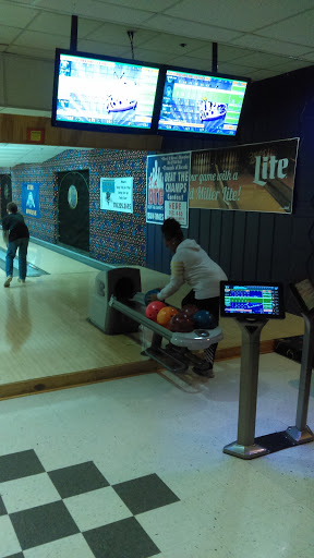 Bowling Alley «Rolling Lanes», reviews and photos, 6301 Joliet Rd, Countryside, IL 60525, USA