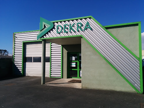 Centre contrôle technique DEKRA à Carhaix-Plouguer