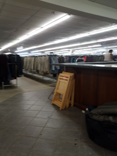 Thrift Store «The Salvation Army Family Store & Donation Center», reviews and photos, 51200 Van Dyke, Shelby Charter Township, MI 48316, USA