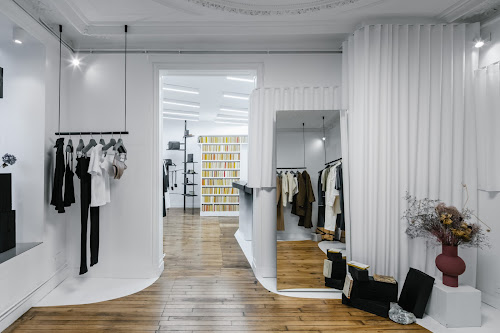 Magasin de vêtements LGN LOUIS GABRIEL NOUCHI Store Paris
