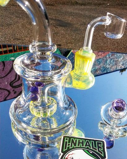 Tobacco Shop «i-nhale Smoke Shop Veteran Owned», reviews and photos, 1055 Redondo Ave, Long Beach, CA 90804, USA