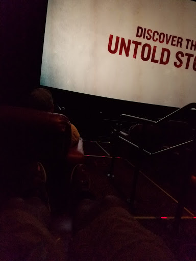 Movie Theater «AMC Ridge Park Square 8», reviews and photos, 4788 Ridge Rd, Brooklyn, OH 44144, USA