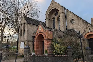 St Gertrude's Church, South Croydon image