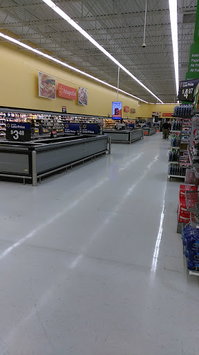 Department Store «Walmart Supercenter», reviews and photos, 250 Highlands Square Dr, Hendersonville, NC 28792, USA