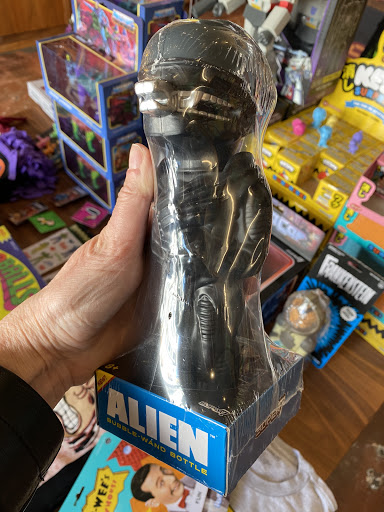 Clothing Store «Super7», reviews and photos, 3253 16th St, San Francisco, CA 94103, USA