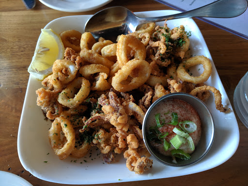 Shopping Mall «Tannery Shopping Center», reviews and photos, 50 Water St, Newburyport, MA 01950, USA