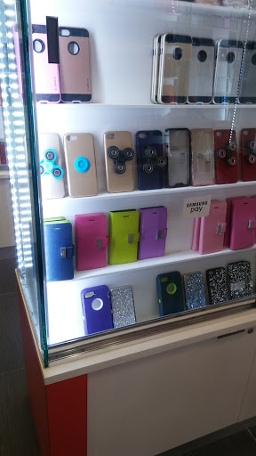 Shopping Mall «The Mall West End», reviews and photos, 850 Oak St SW, Atlanta, GA 30310, USA