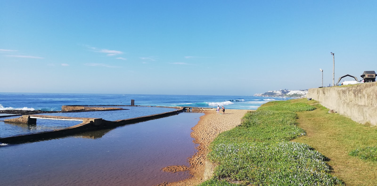Salt Rock beach photo #8