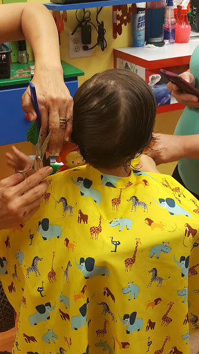 Hair Salon Kids Hair Salon Reviews And Photos 292 Bloomfield