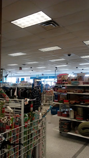 Clothing Store «Ross Dress for Less», reviews and photos, 4646 S Cooper St, Arlington, TX 76017, USA