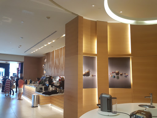 Coffee Shop «Nespresso Beverly Hills Boutique & Cafe», reviews and photos, 320 N Beverly Dr, Beverly Hills, CA 90210, USA