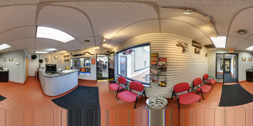 Muffler Shop «The Muffler Shop», reviews and photos, 1501 Coulee Rd, Hudson, WI 54016, USA