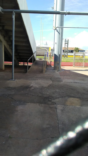 Stadium «Kermit Courville Stadium», reviews and photos, 1307 27th St, Galveston, TX 77550, USA