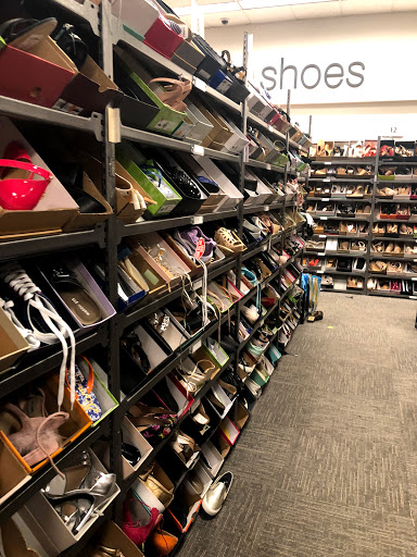 Department Store «Nordstrom Rack Gateway», reviews and photos, 9607 Research Blvd, Austin, TX 78759, USA