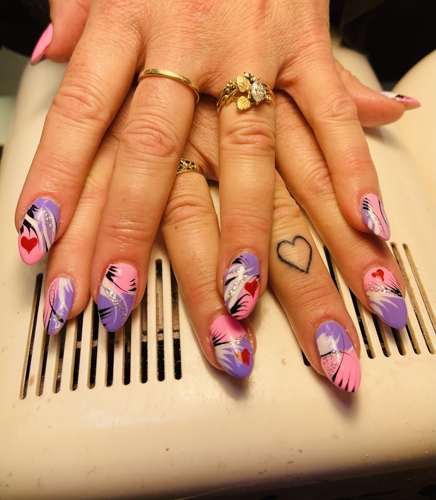 Happy Nail & Spa 27546