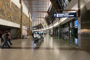 Will Rogers World Airport image